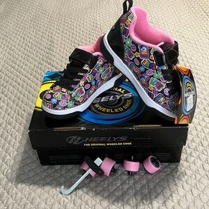 Heelys Kids' Colorful Patterned Sneakers with Wheels